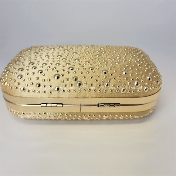 Elegant Gold Evening Clutch Purse - Picture 6 of 10